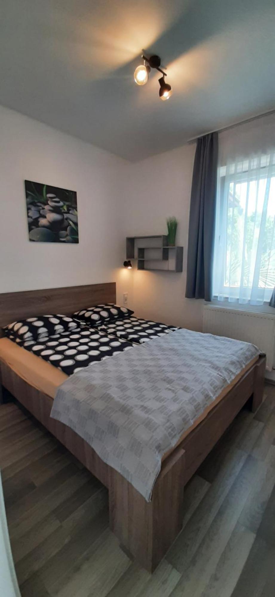 Ancsi Apartmanhaz Balatonlelle Bagian luar foto